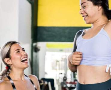 Spalanie tłuszczu na siłowni: skuteczny plan treningowy i praktyczne porady