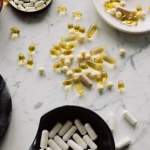 Suplementy dla kobiet: kompletny przewodnik po witaminach, minerałach i wsparciu zdrowia