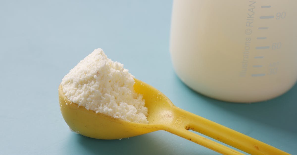 Do czego służy białko w proszku? Kompletny przewodnik po zastosowaniach, korzyściach i dawkowaniu