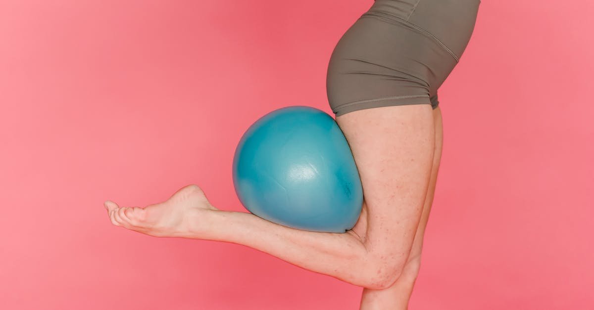 Ćwiczenia nóg: Kompletny przewodnik — plan treningowy i porady