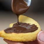Jak przygotować idealny ganache z czekolady?